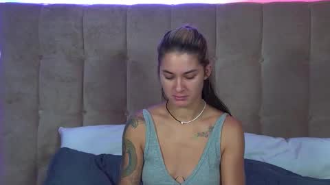 RachellSimpson online show from September 22, 6:23 am