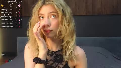 Lisa online show from February 25, 9:26 pm