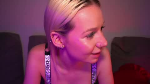 Rany Thompson online show from April 19, 6:10 pm