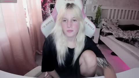 Rapunzel online show from October 3, 1:38 pm