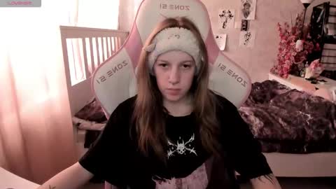 Rapunzel online show from March 14, 1:23 pm