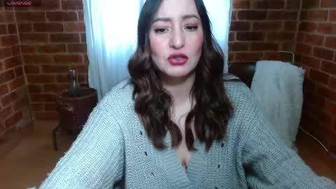 Raquel online show from May 5, 11:02 am