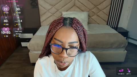 Raquel online show from February 6, 11:20 am