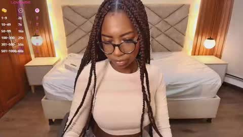 Raquel online show from February 26, 12:37 pm