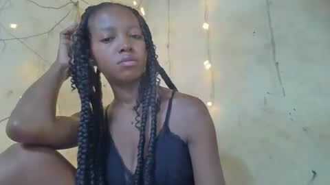 rasoanirinaa online show from April 14, 8:53 pm