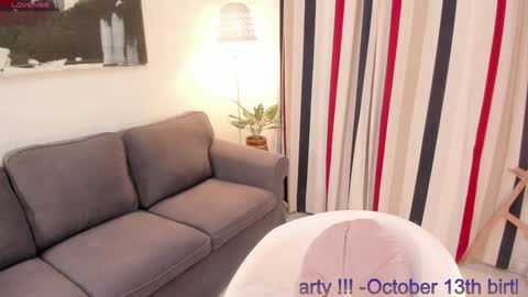 Raychell Black  online show from October 9, 3:05 pm