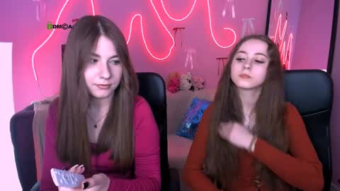 rebecca_smile_ online show from March 31, 12:38 pm