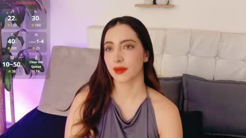 rebeccawhite_meow online show from October 5, 1:05 pm