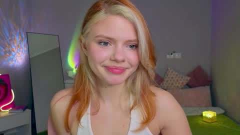 red__candy online show from November 11, 12:57 pm