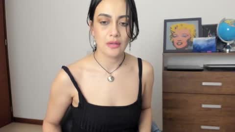 red_flower203 online show from September 11, 1:06 am