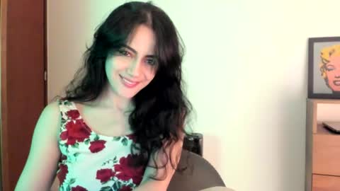 red_flower203 online show from February 26, 5:56 pm