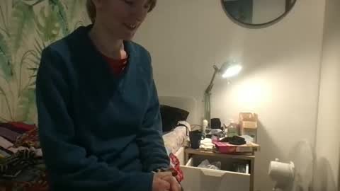 Redfox online show from November 19, 1:11 pm