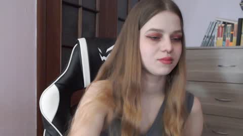 Lily online show from January 24, 2:39 am