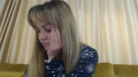 RedJessica online show from November 11, 7:38 am