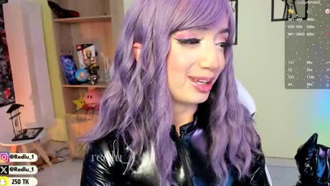 Lu Independiet model online show from February 25, 2:25 am