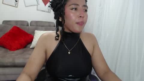 Velvet online show from April 13, 6:03 am