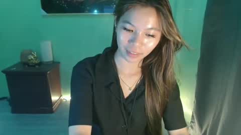 regelthegoddess online show from January 4, 11:54 am