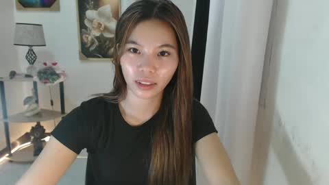 regelthegoddess online show from February 15, 3:28 pm