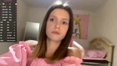 Lucy online show from October 5, 3:17 pm