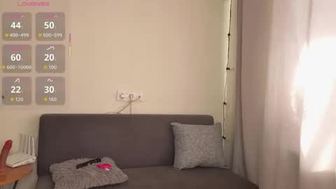 ReginaHawkinss online show from April 16, 9:31 am