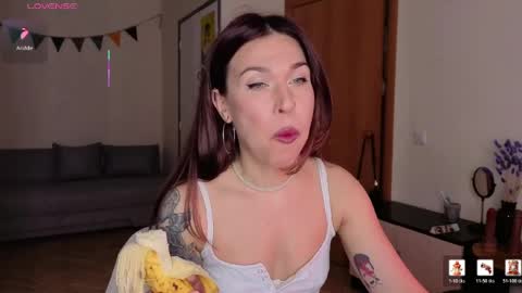 ReginaHawkinss online show from April 20, 2:09 pm