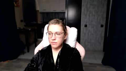 Regina online show from September 20, 4:44 am