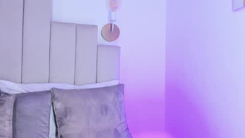 Reika  online show from September 22, 8:07 pm