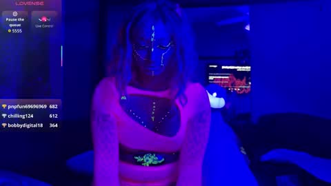 remyxavier online show from November 12, 3:15 am