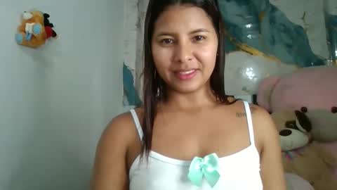 renata online show from March 26, 6:04 am