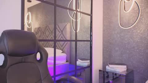 Renata 3 online show from September 9, 1:33 pm