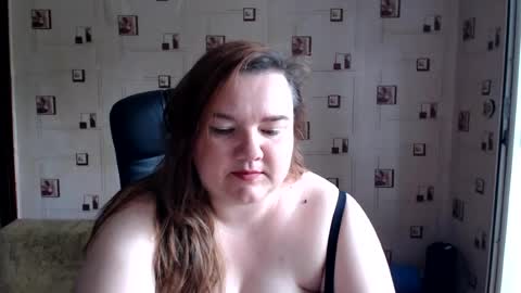 renataoia online show from July 21, 12:28 pm