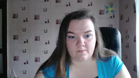 renataoia online show from January 25, 11:02 am