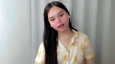 rhianne_fuckdoll online show from October 22, 3:33 am