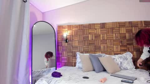 Sara online show from October 10, 10:20 am