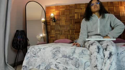 Sara online show from January 23, 10:01 am