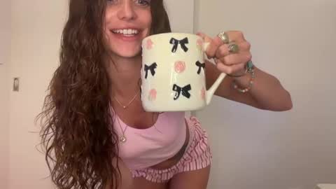 Riley online show from March 2, 1:05 am