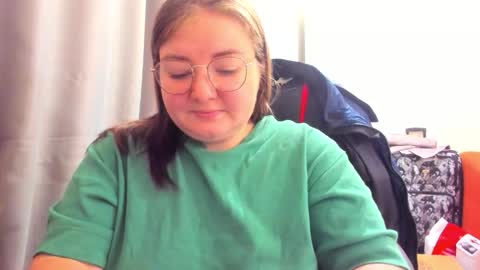 rina16 online show from October 31, 6:26 am