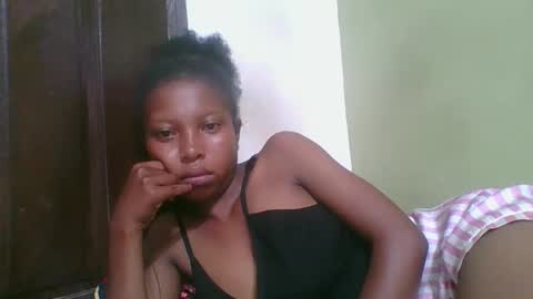 rinah654271 online show from February 4, 7:00 am