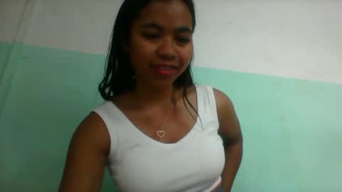 rinah856024 online show from October 31, 7:12 am