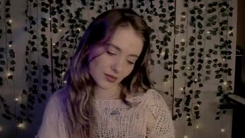 risha_laass online show from February 16, 5:15 pm