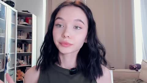 Rina online show from February 4, 9:34 am