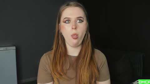 Lisa and Robert  i am online all days 900 am GMT3   online show from December 18, 4:06 am