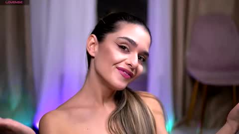 Roberta online show from October 15, 10:18 am