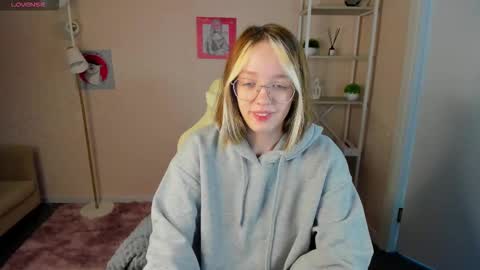 Rockett online show from October 3, 1:11 am