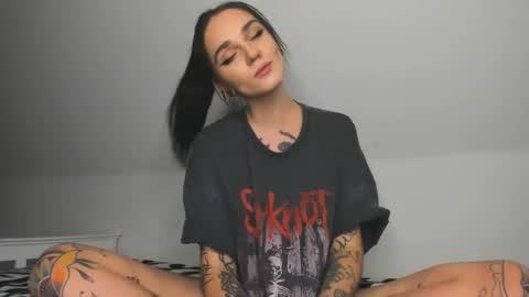 rokiinbaby online show from January 20, 8:40 pm