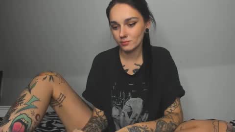 rokiinbaby online show from December 15, 8:15 pm