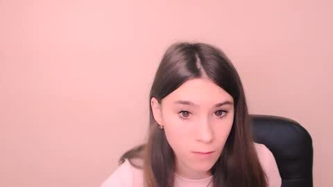 Rose online show from November 25, 8:05 am