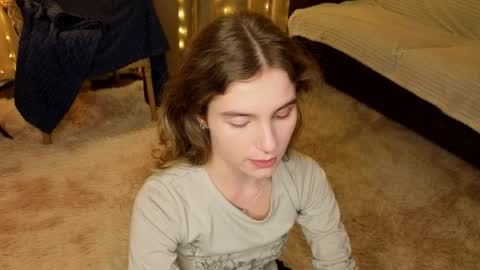 Kylie online show from April 9, 5:18 pm