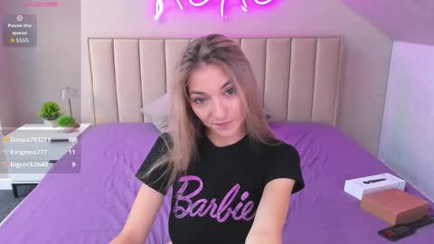 Kimberlly online show from September 30, 1:22 am