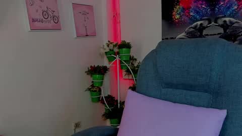 rosi_cooper online show from October 5, 12:43 pm